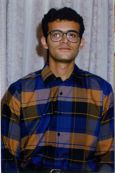 photo4.gif (104630 bytes)